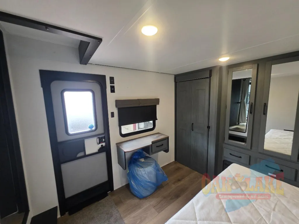 2027 Forest River Puma Vista 403LFT, Photos photo 38
