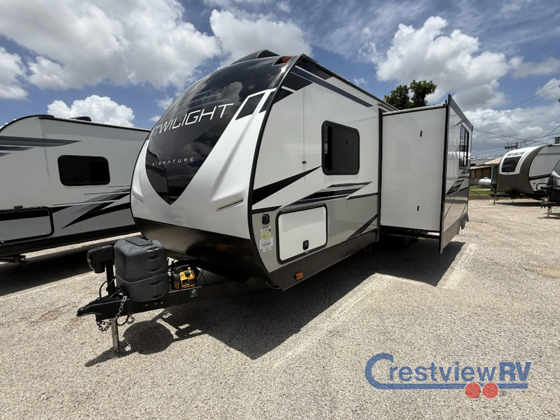 2022 Cruiser RV Twilight Signature TWS-2580 - Photo 4