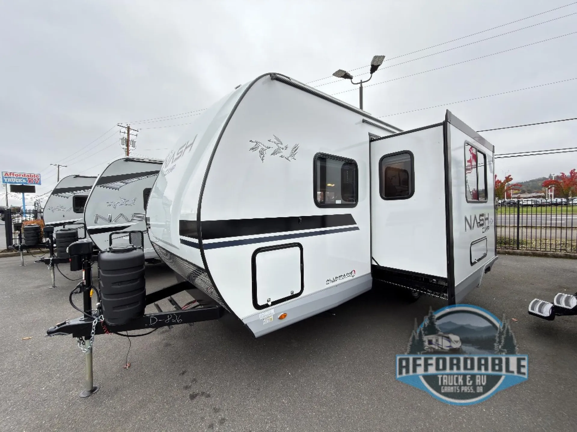 2026 Northwood Nash 23D - Photo 4