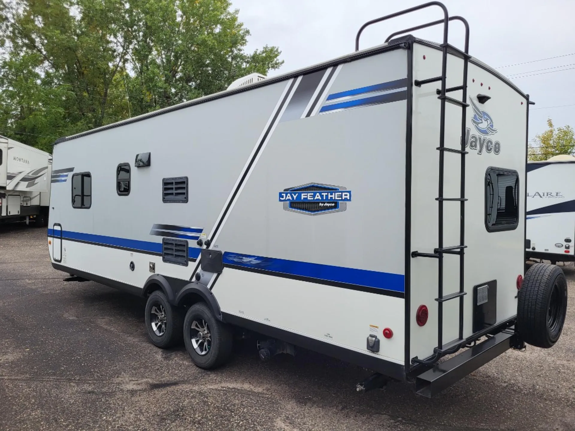 2018 Jayco Jay Feather 23BHM - Photo 2