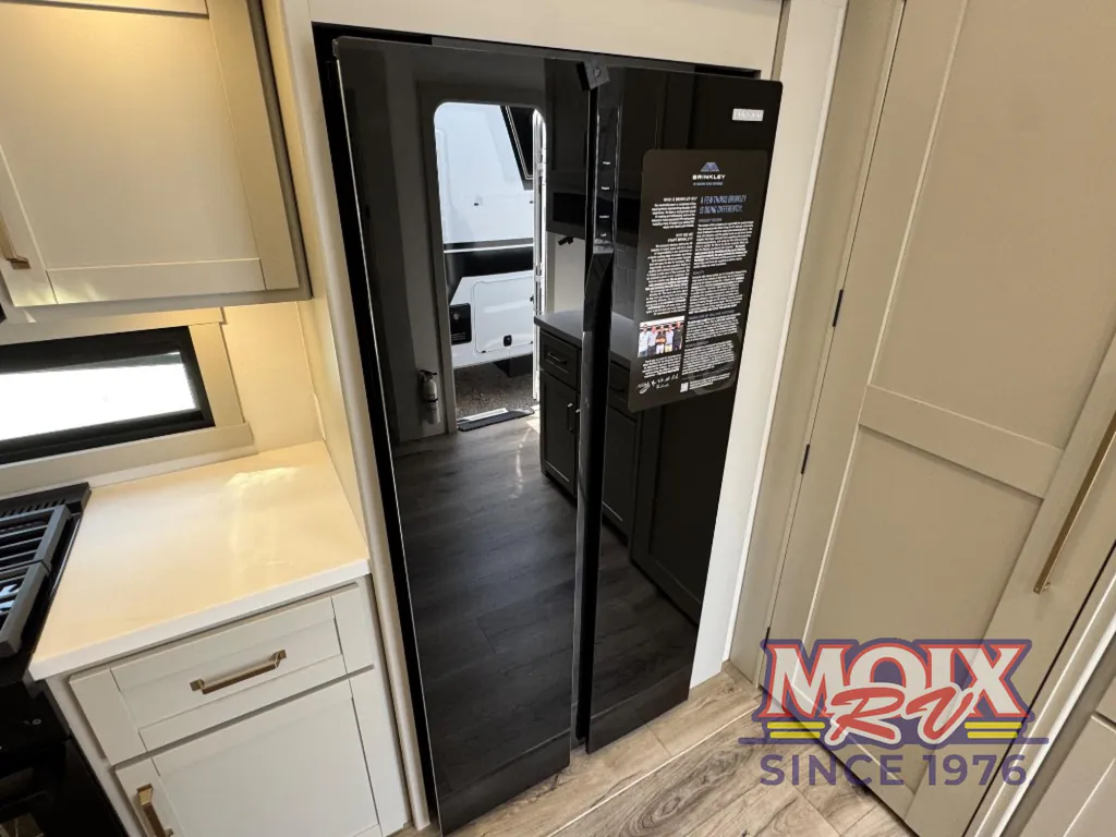 2026 Brinkley Model Z 3515, Photos photo 48