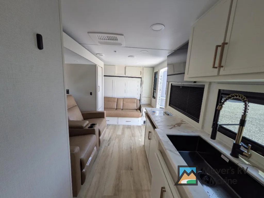 2026 Brinkley Model Ix 20X, Photos photo 6