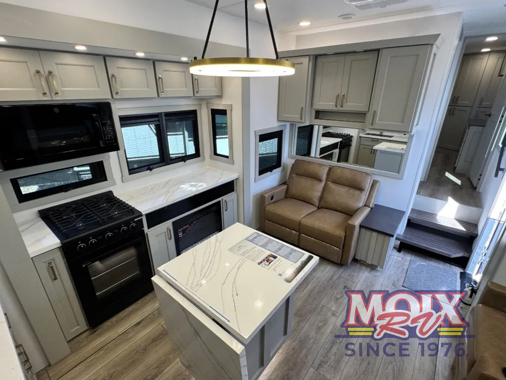 2026 Brinkley Model G 3520, Photos photo 38