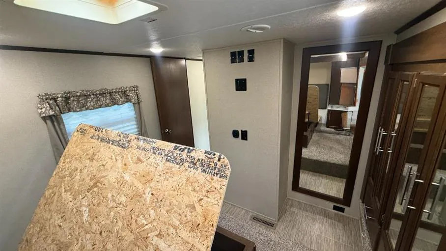 2018 Forest River Wildcat 30GT, Photos photo 29