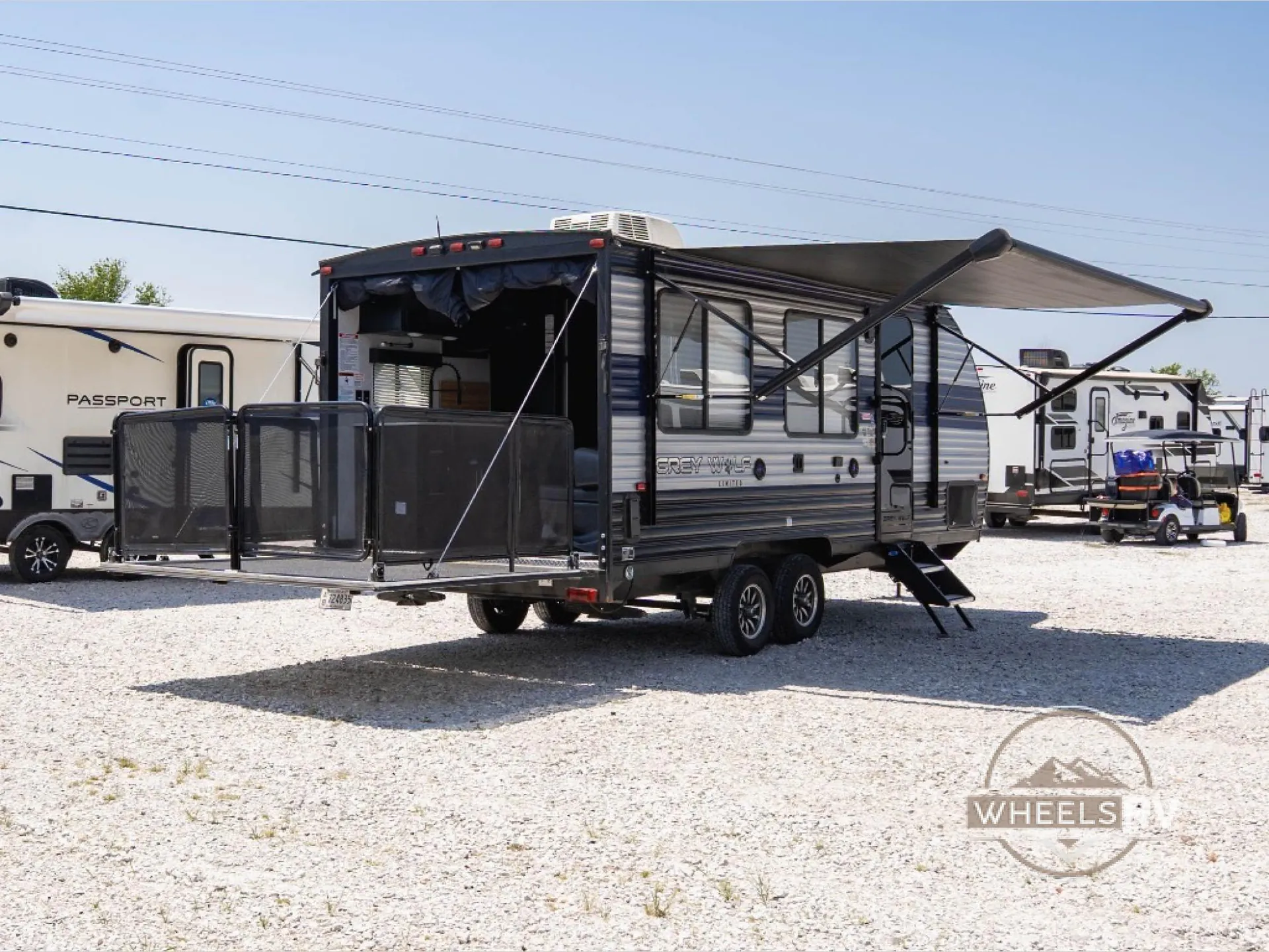 2022 Forest River Cherokee Grey Wolf 18RR - Photo 3