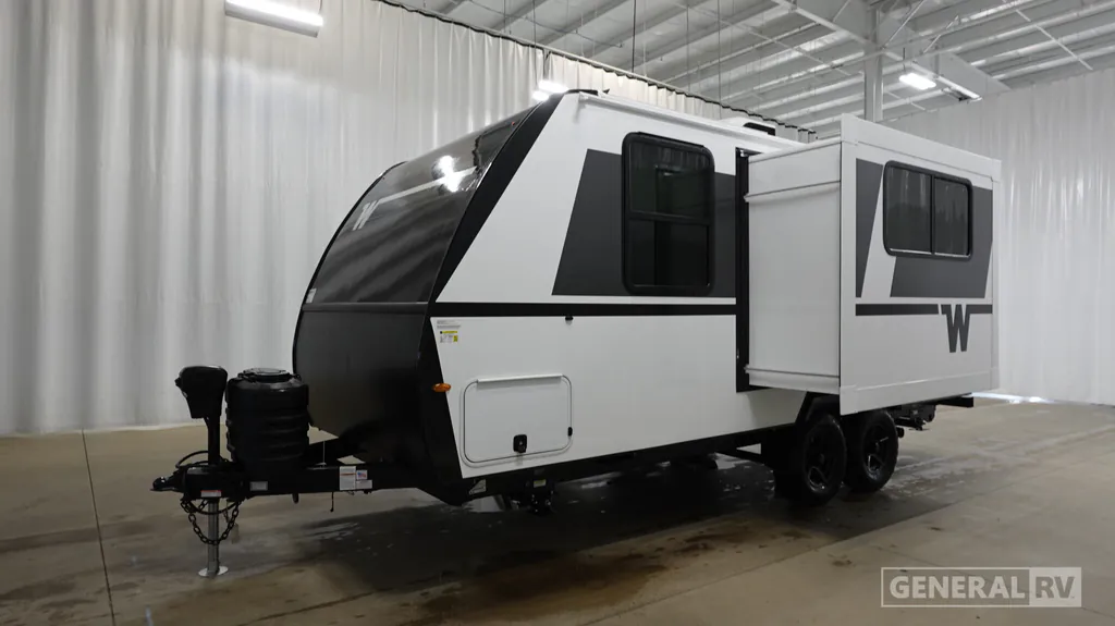 2027 Winnebago Micro Minnie 2108DS, Photos photo 5
