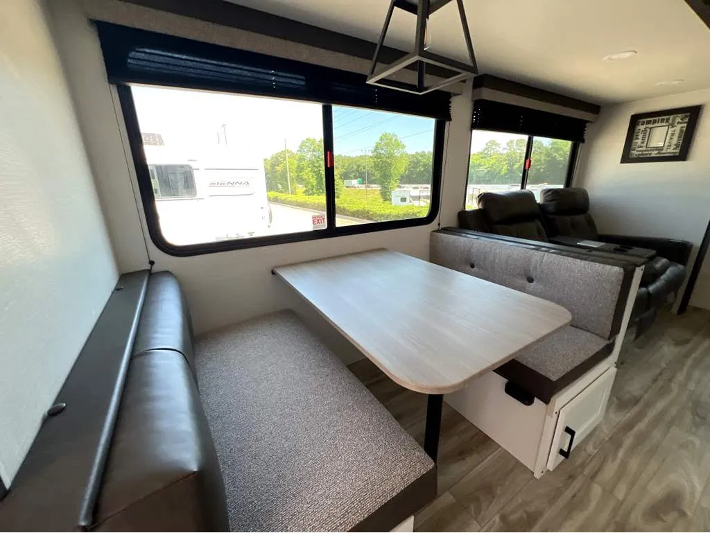 2026 Venture RV Sienna SA293VIK, Photos photo 6
