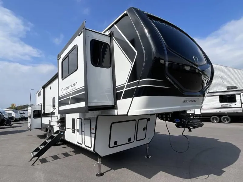 2026 Keystone Montana High Country 377FL - Photo 2