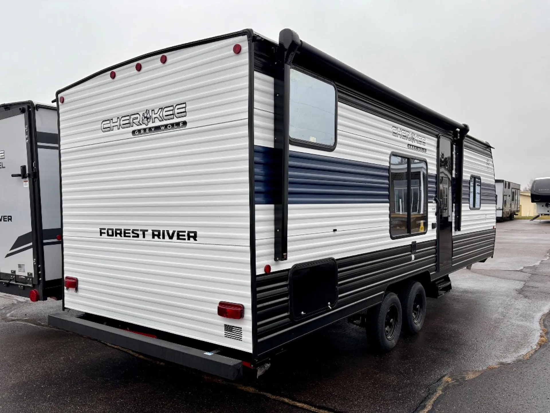 2026 Forest River Cherokee Grey Wolf 26LP — Photo 7