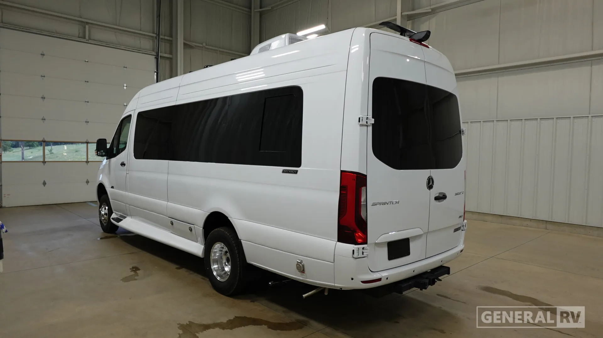 2027 Midwest Automotive Designs Patriot MD4 170EXT - Photo 4