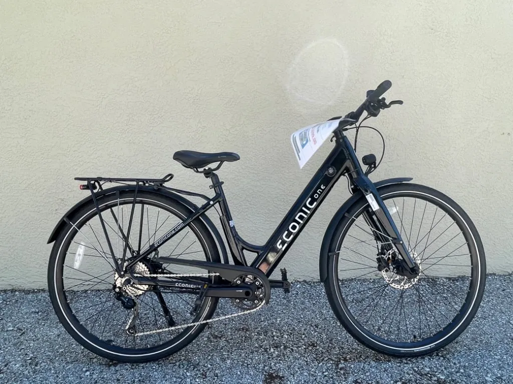 2024 ECONIC E CONIC BLACK - Photo 3