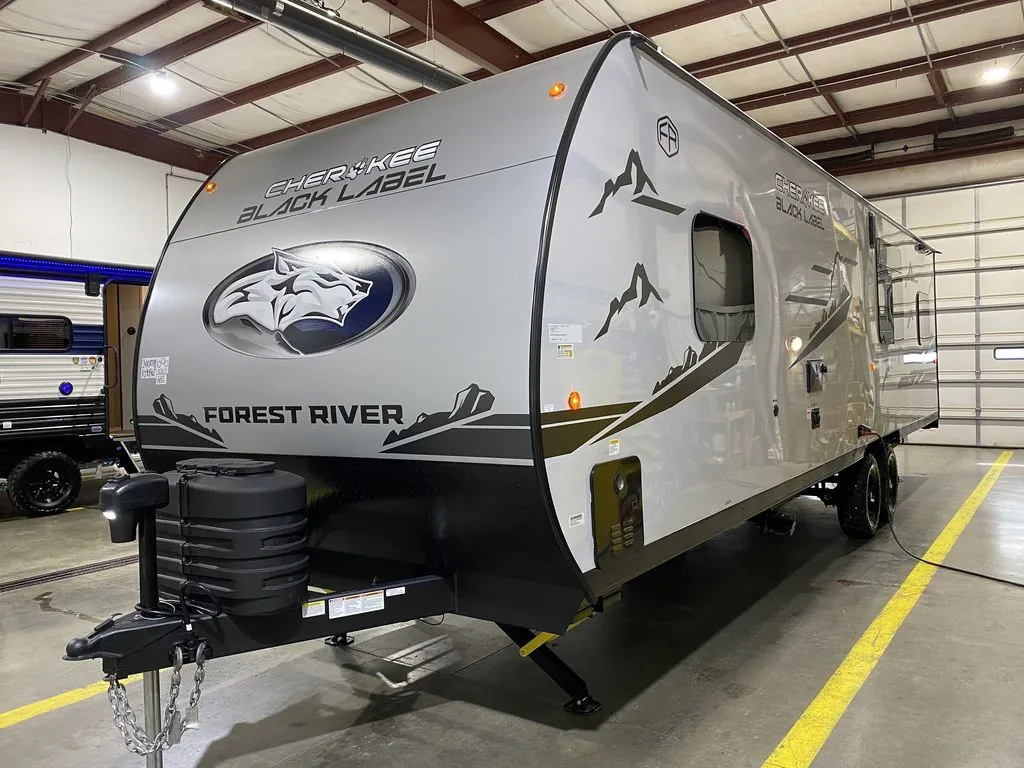2025 Forest River Cherokee Grey Wolf Black Label 24RRTBL - Photo 4