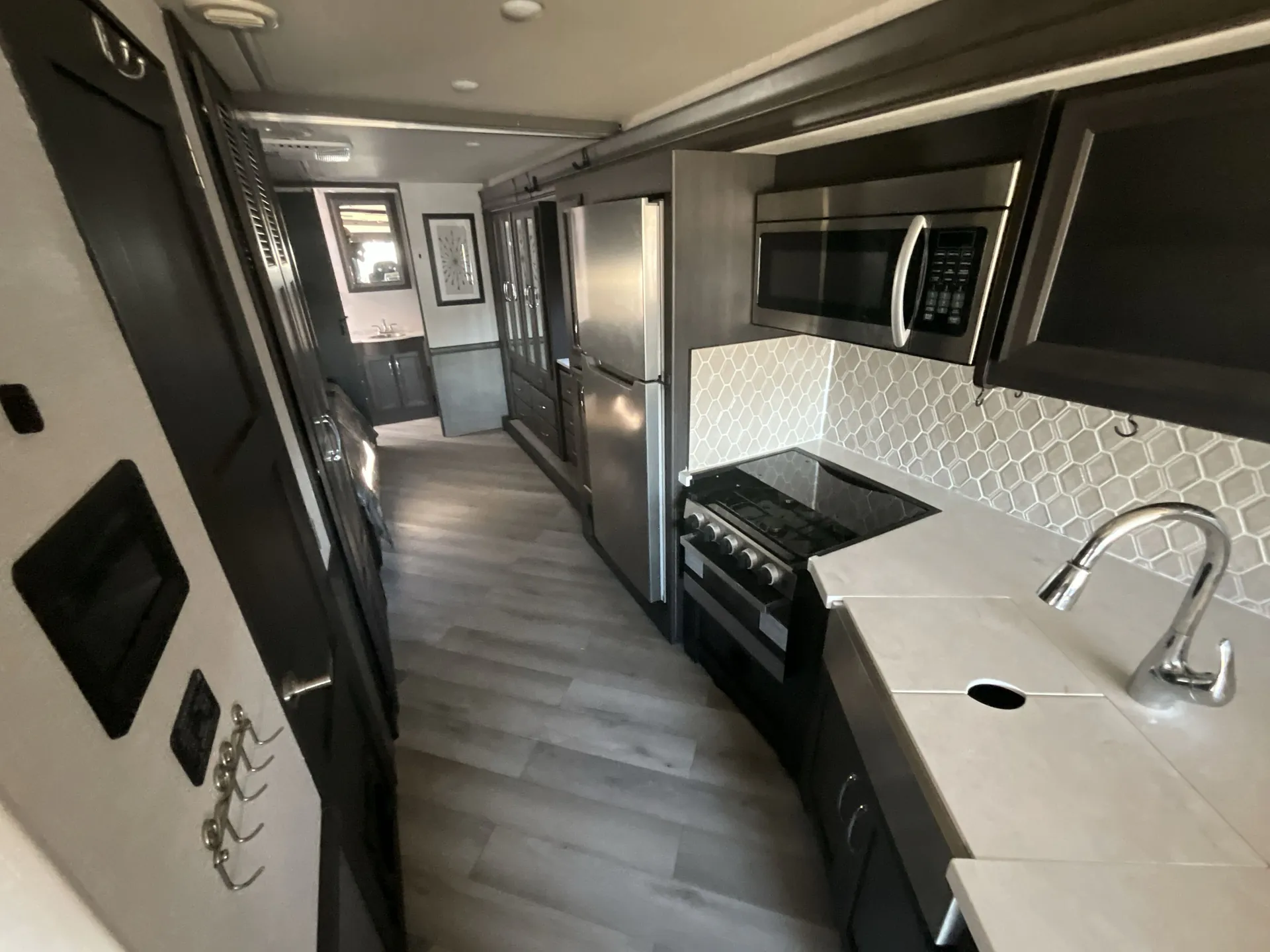 2024 Holiday Rambler Invicta 33HB — living area main
