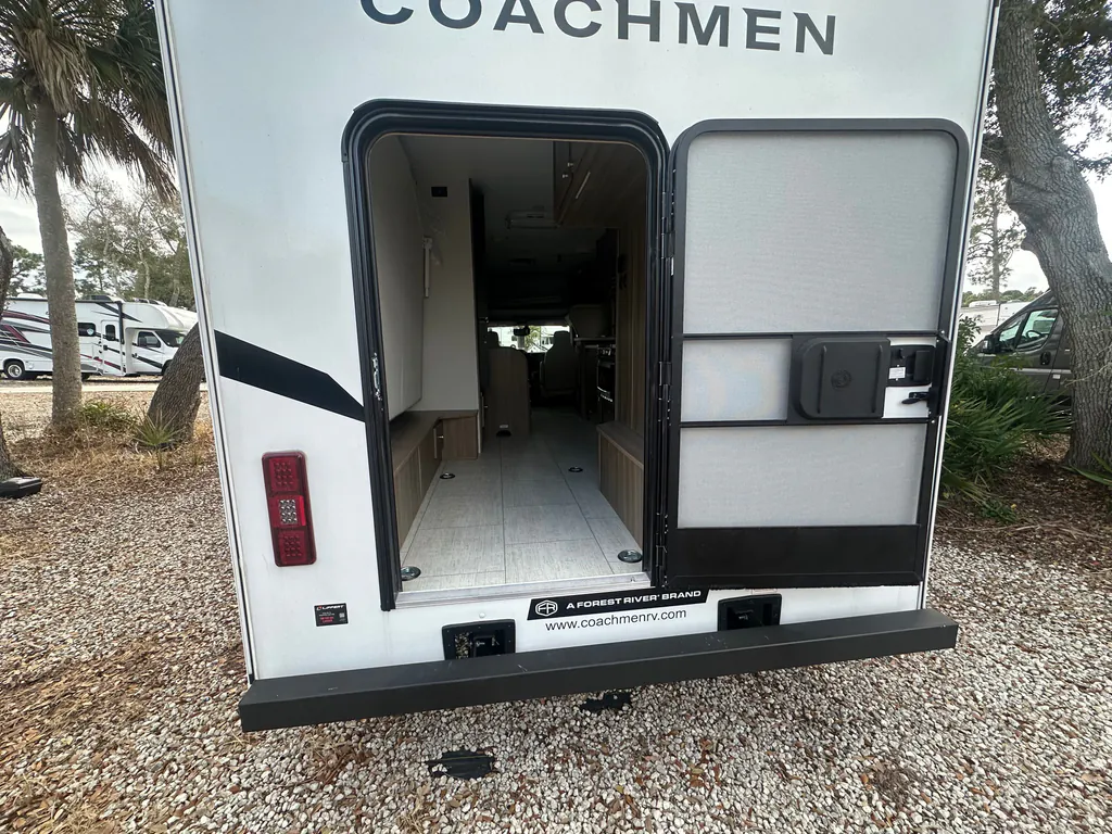 2026 Coachmen Freelander 22XG, Photos photo 15