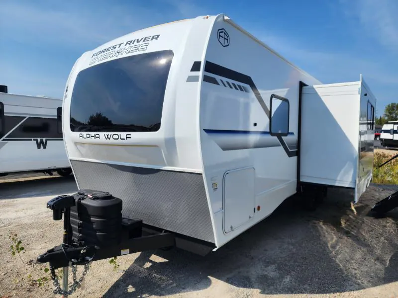 2026 Forest River Cherokee Alpha Wolf 24TRUNK - Photo 4