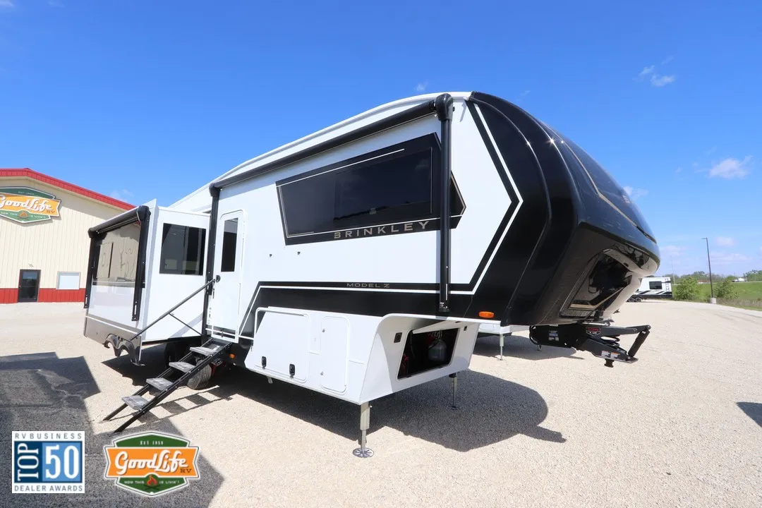 2026 Brinkley Model Z 2900 - Photo 2