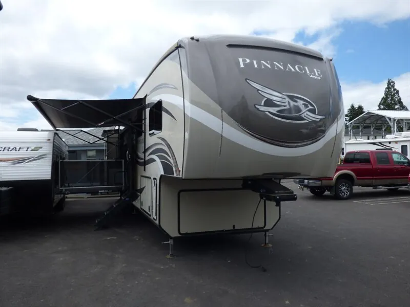 2018 Jayco Pinnacle 39SPQS - Photo 3