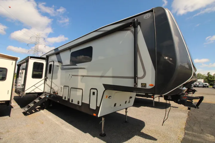 2026 Forest River Rockwood Signature 401SFB - Photo 4
