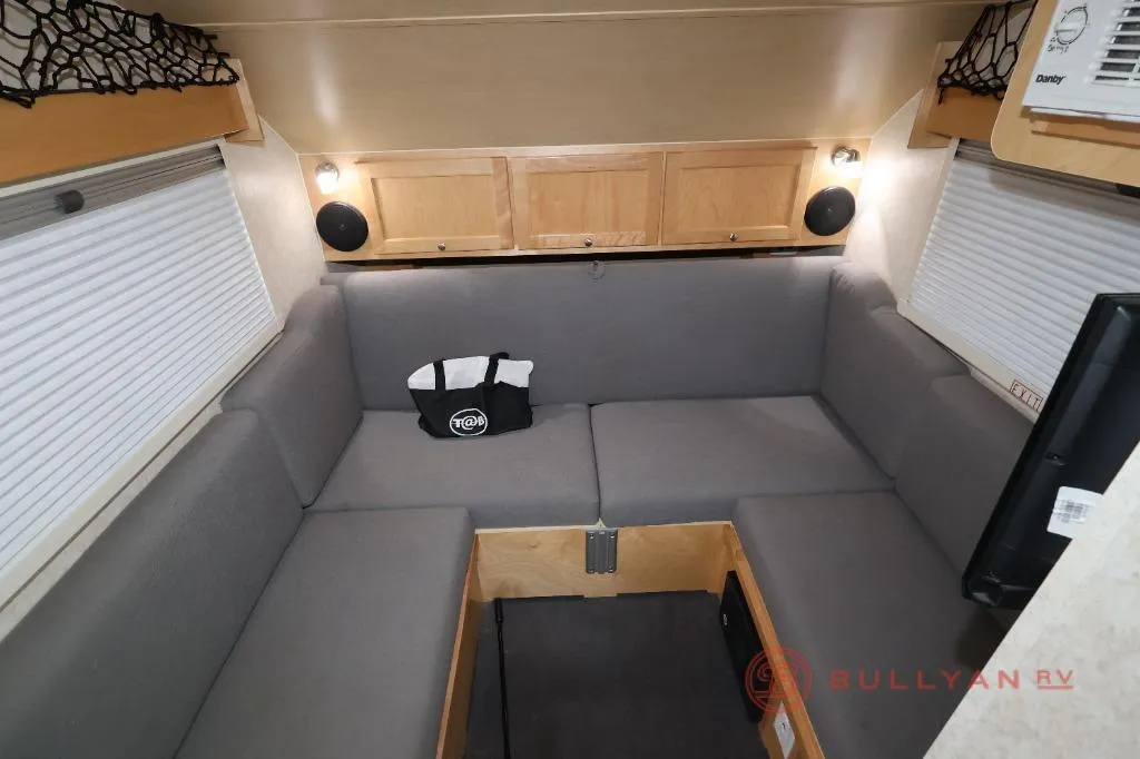 2017 nuCamp RV T@B Used    320 - Photo 2