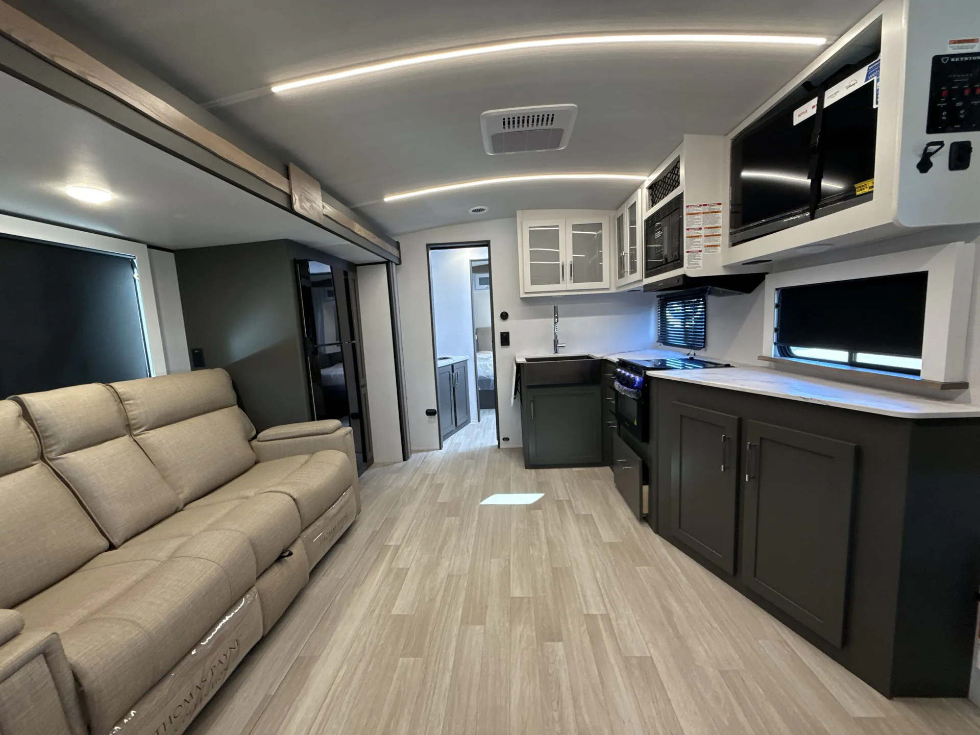 2026 Keystone Bullet Crossfire 2530RD — living area main