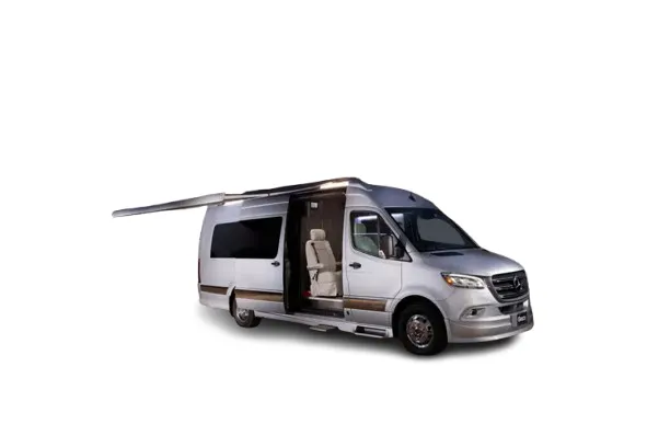 Grech RV Strada-ion AWD LOUNGE exterior