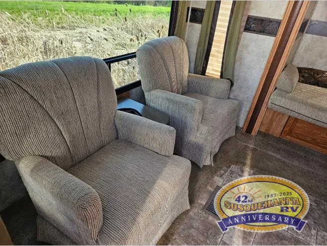2011 Keystone Passport 2850RL Grand Touring - Photo 3