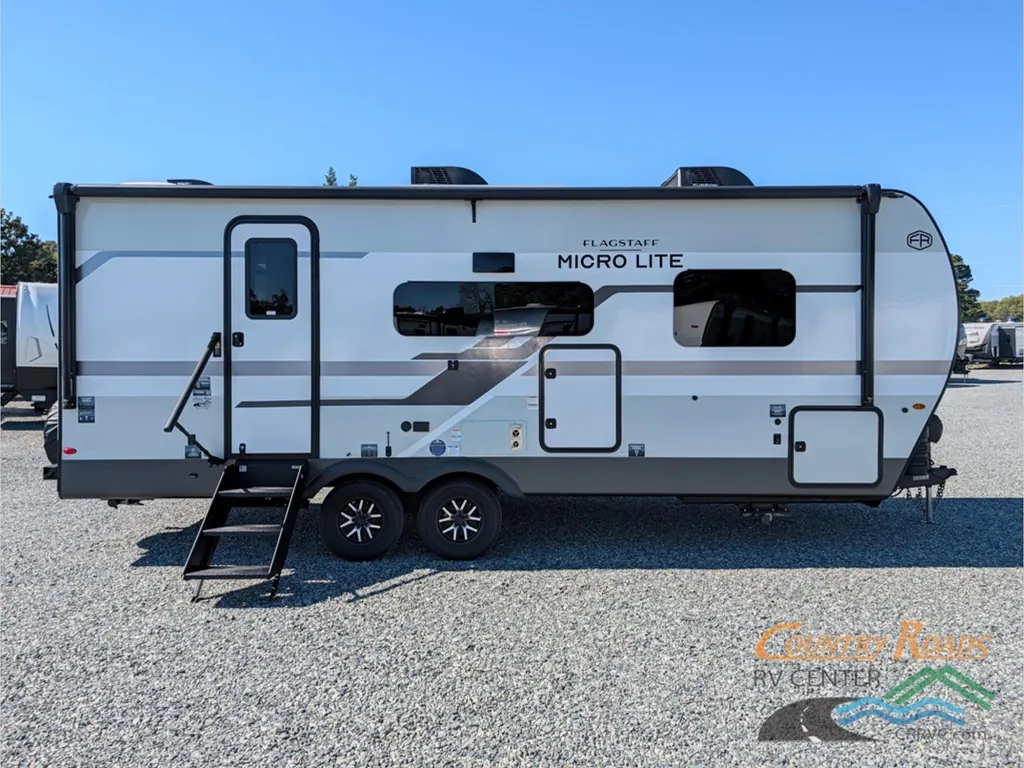 2027 Forest River Flagstaff Micro Lite 25SRB, Photos photo 7