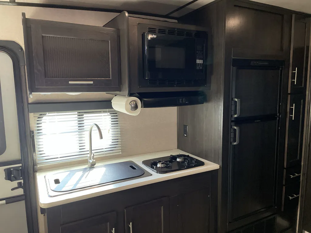 2019 Forest River XLR Hyperlite 29HFS, Photos photo 8