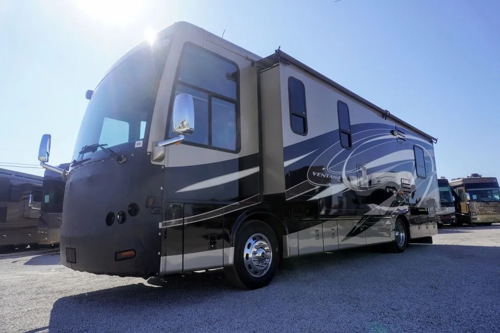 2013 Newmar Ventana 3434 - Photo 3
