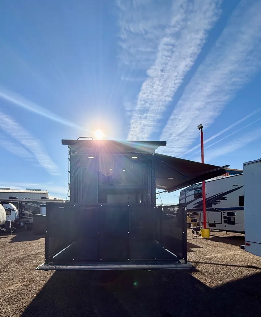 2022 Keystone Raptor 423, Photos photo 33