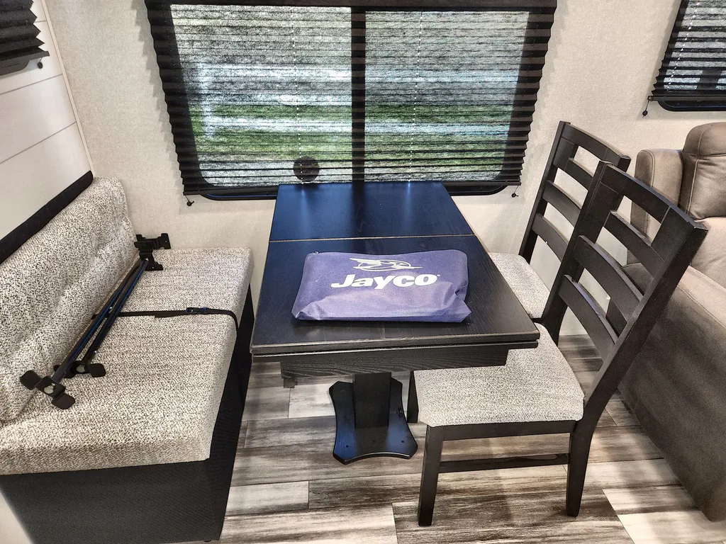 2026 Jayco Jay Flight Bungalow 404LOFT DS, Photos photo 17