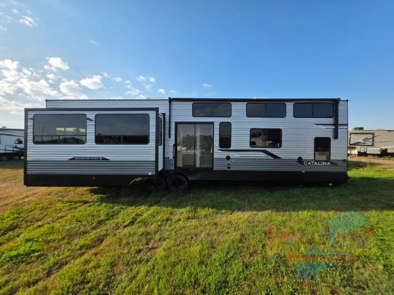 2026 Coachmen Catalina Destination 43CONDO - Photo 2