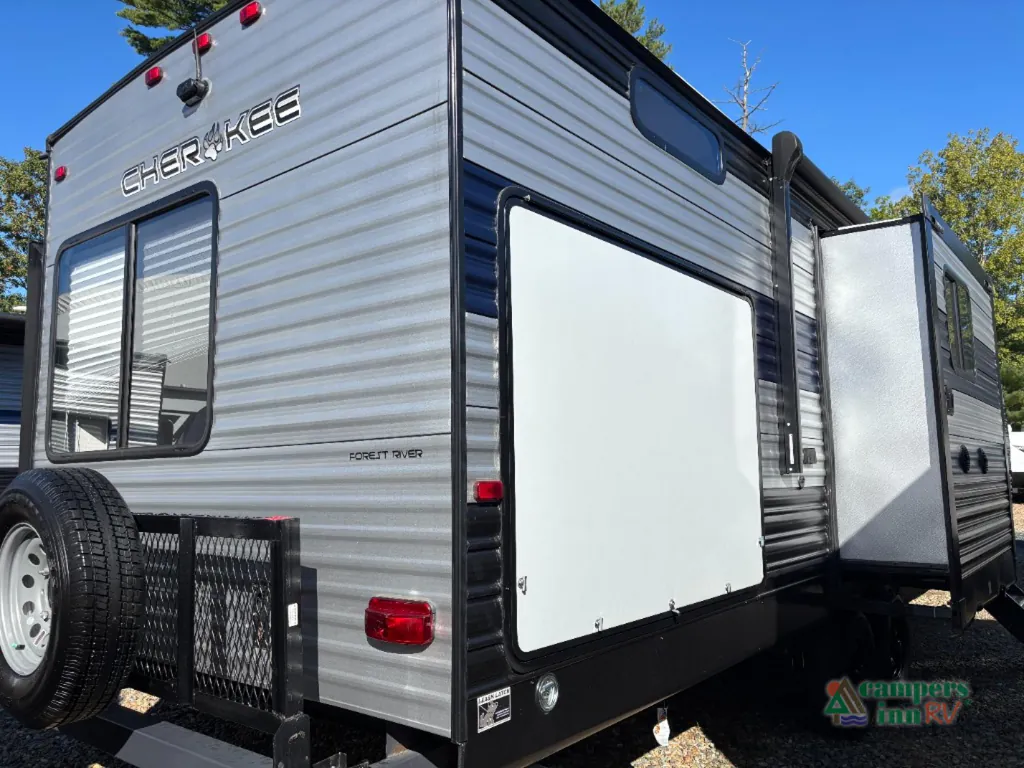 2022 Forest River Cherokee 304BH, Photos photo 6