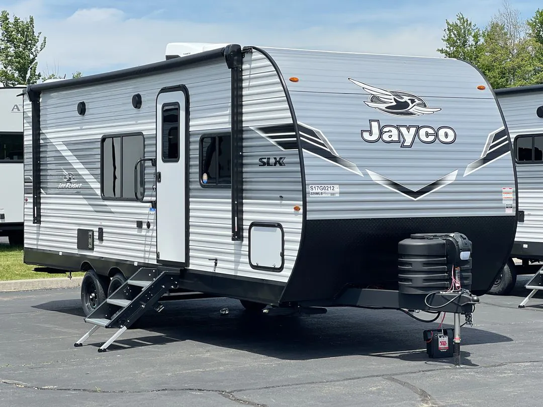 2025 Jayco Jay Flight SLX 225MLS - Photo 2