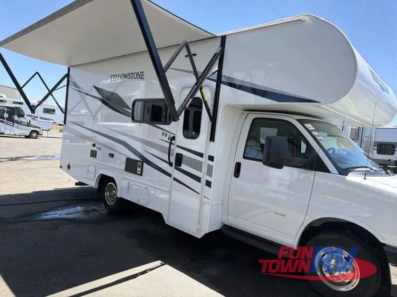 2026 Gulf Stream RV Yellowstone 6220LE - Photo 2