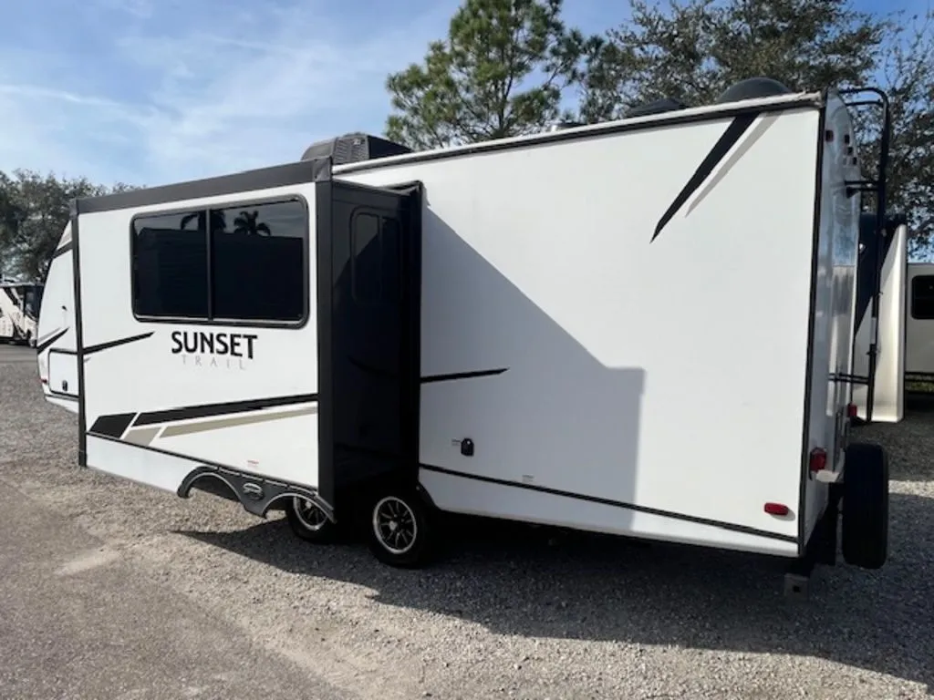 2022 CrossRoads Sunset Trail Super Lite SS242BH - Photo 4