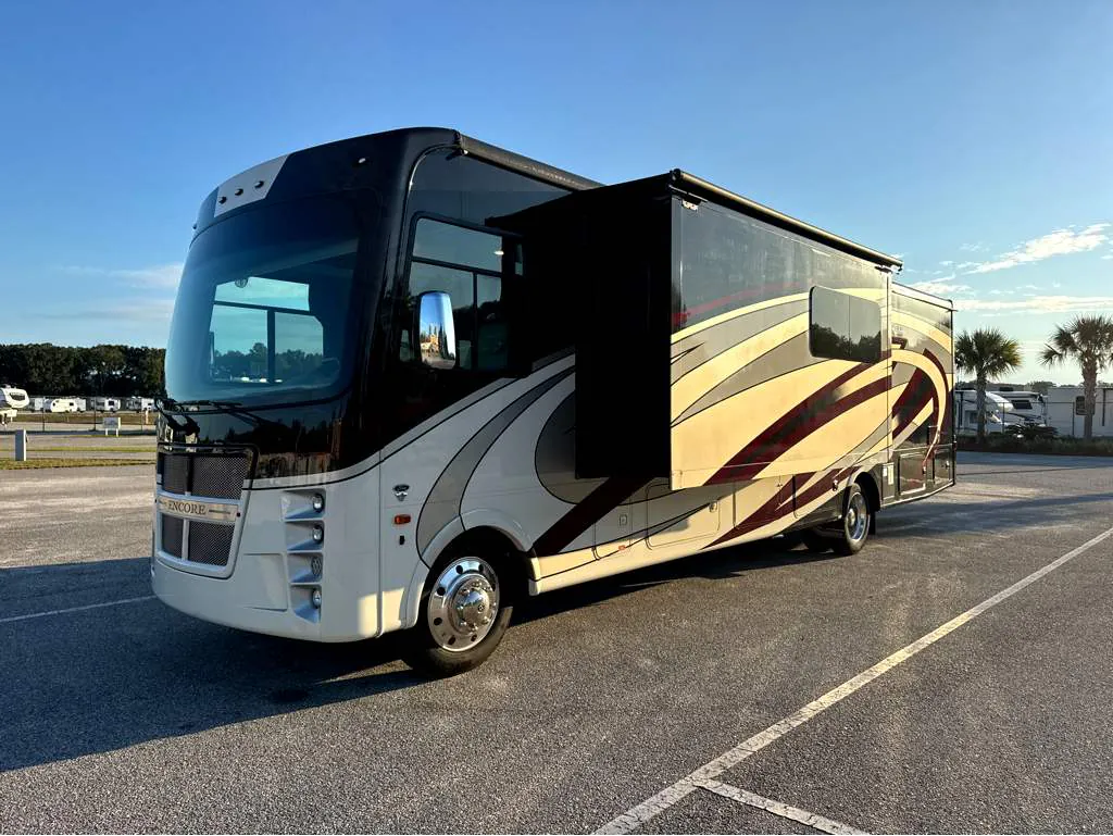 2023 Coachmen Encore 355DS - Photo 4