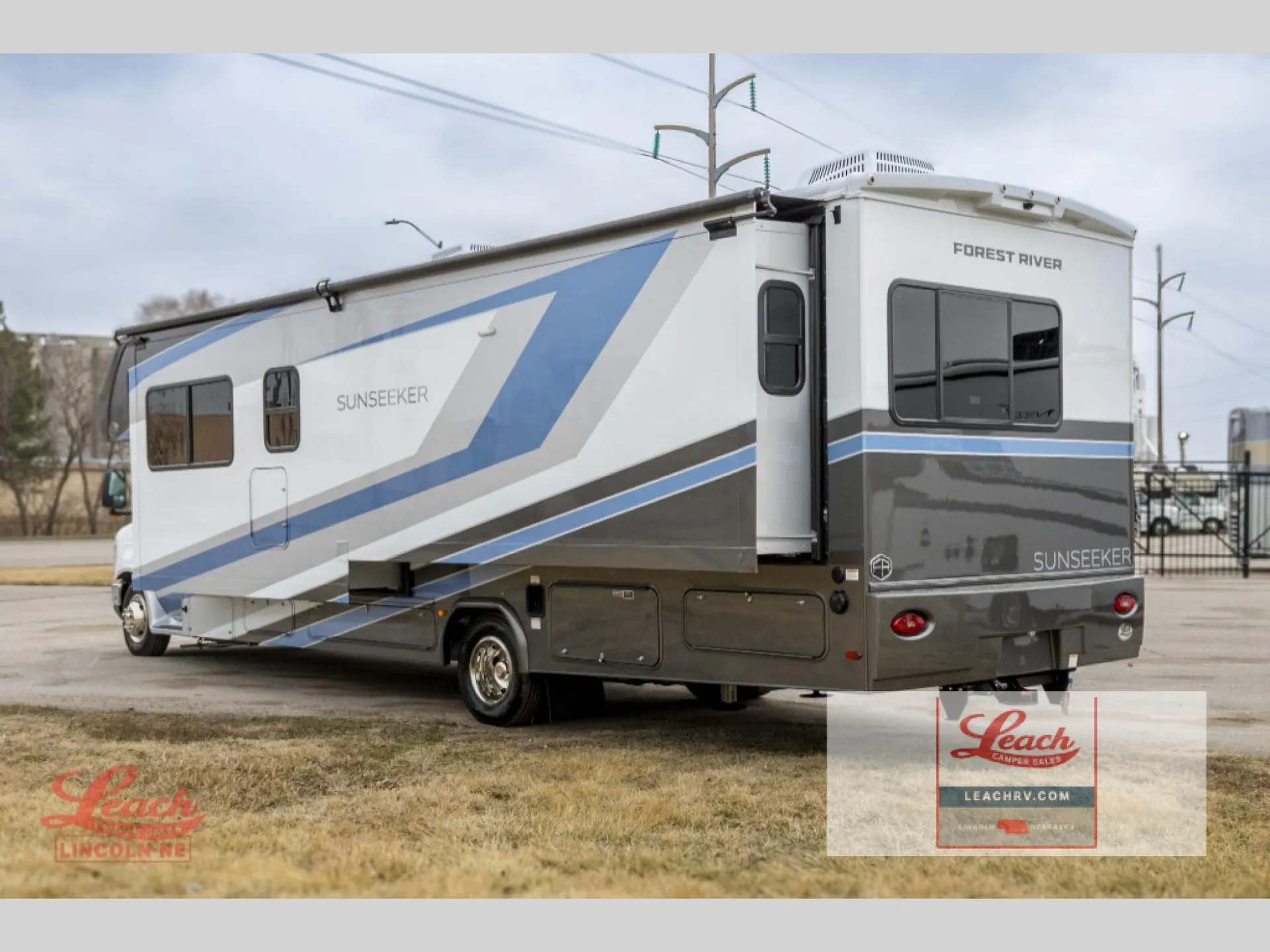 2026 Forest River Sunseeker 3050S — Photo 7