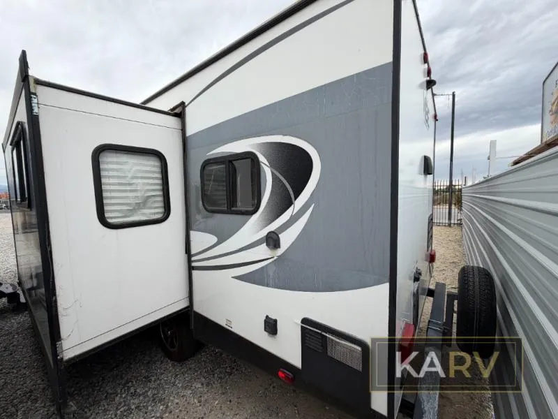 2019 Forest River RV Vibe Extreme Lite 258RKS - Photo 4