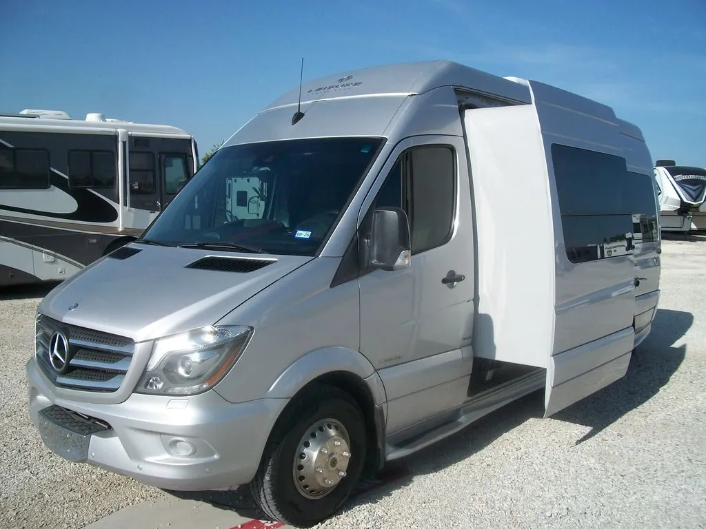 2015 Leisure Travel Vans Free Spirit FS22SS - Main photo