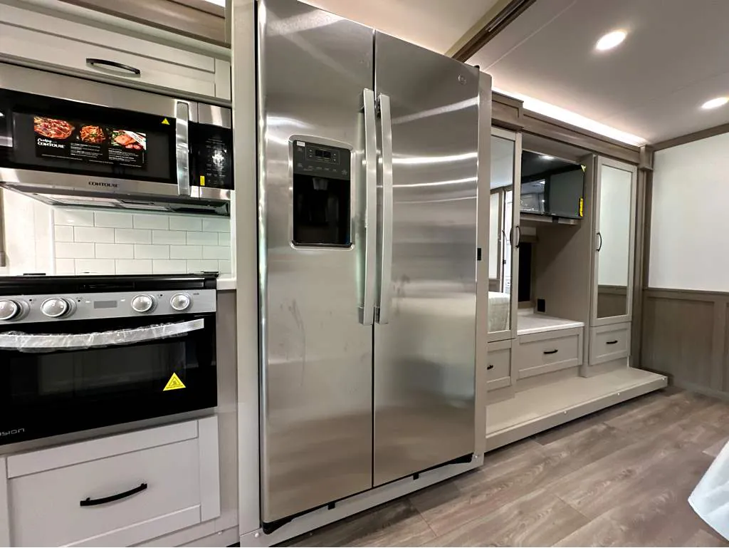 2027 Entegra Coach Vision XL 36C, Photos photo 15