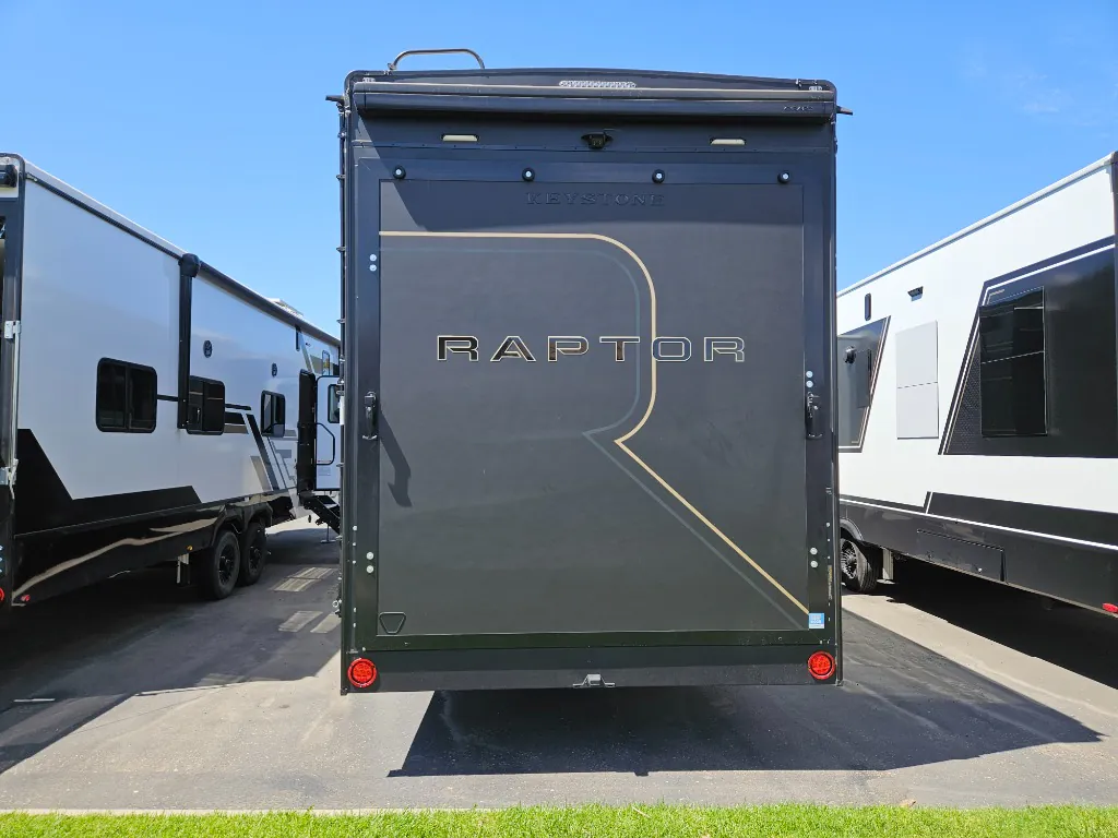 2026 Keystone Raptor 441, Photos photo 3