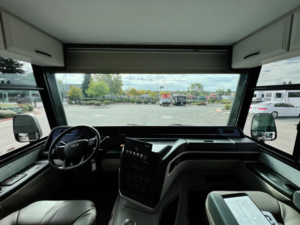 2025 Entegra Coach Vision XL 36C, Photos photo 2