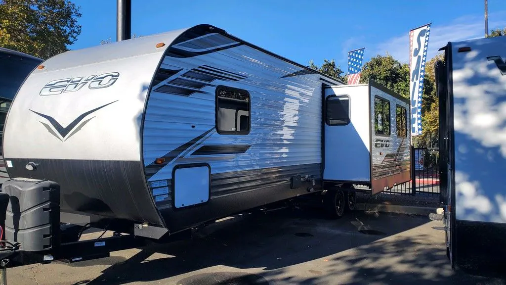 2022 Forest River EVO T2792 - Photo 4