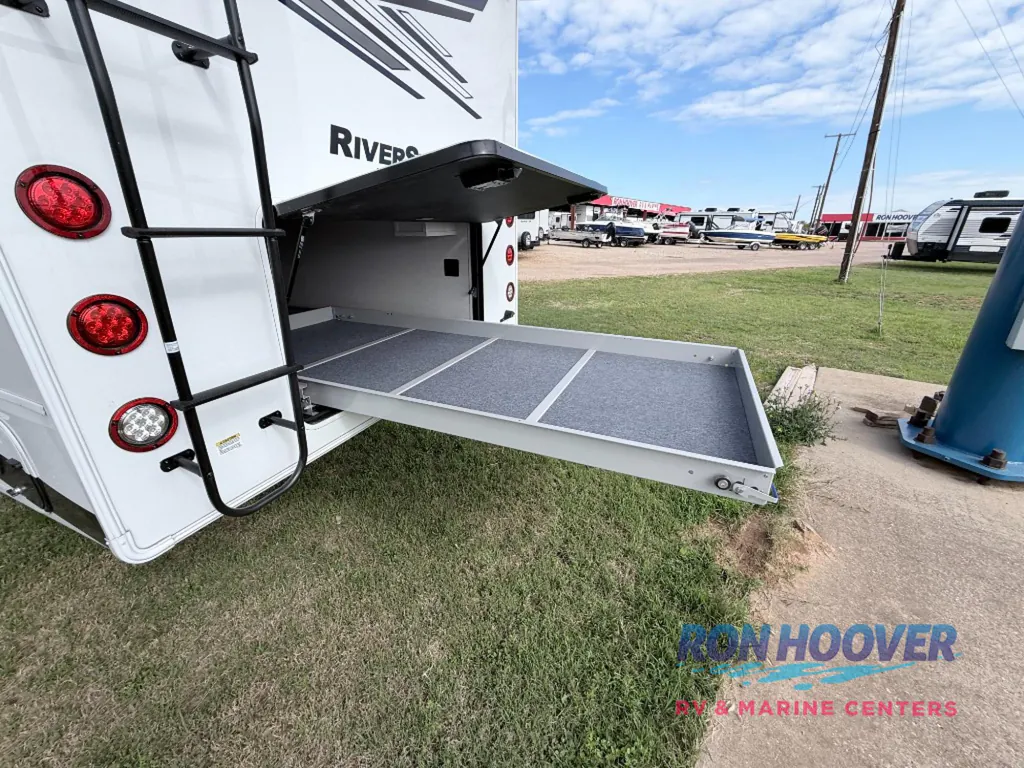 2026 Forest River RiverStone 425FO, Photos photo 30