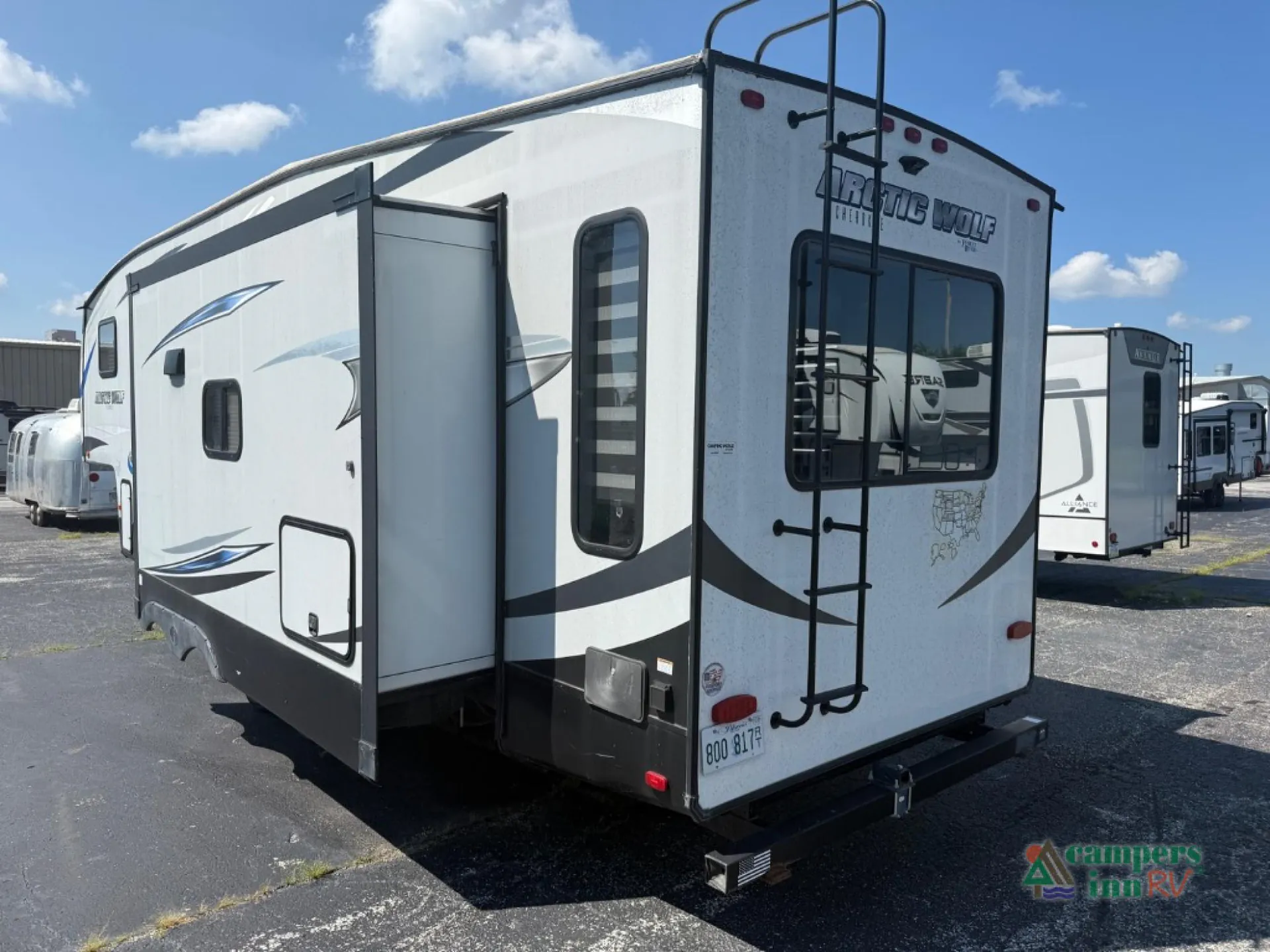 2021 Forest River Cherokee Arctic Wolf 291RL - Photo 4