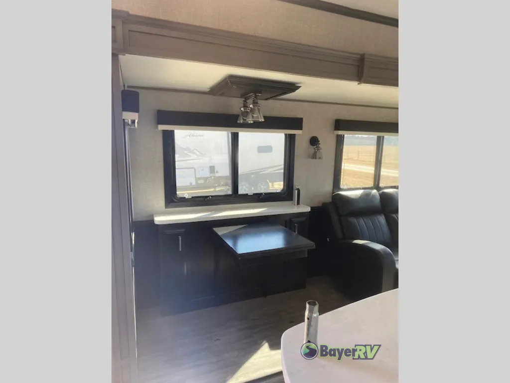 2022 Jayco Pinnacle 36FBTS, Photos photo 9