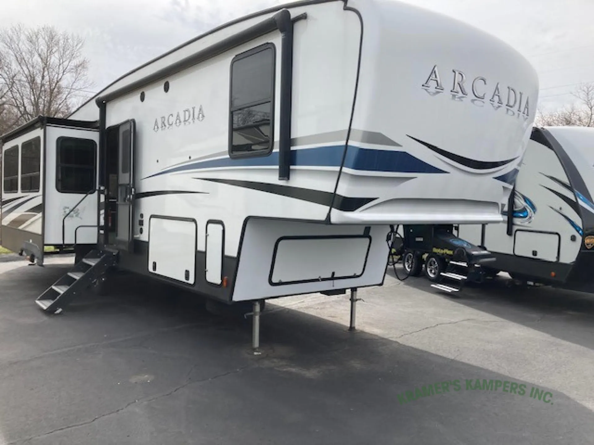 2021 Keystone Arcadia 3660RL - Photo 2
