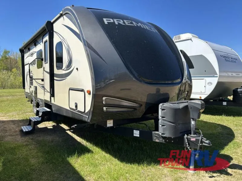 2018 Keystone RV Premier Ultra Lite 22RBPR - Photo 2