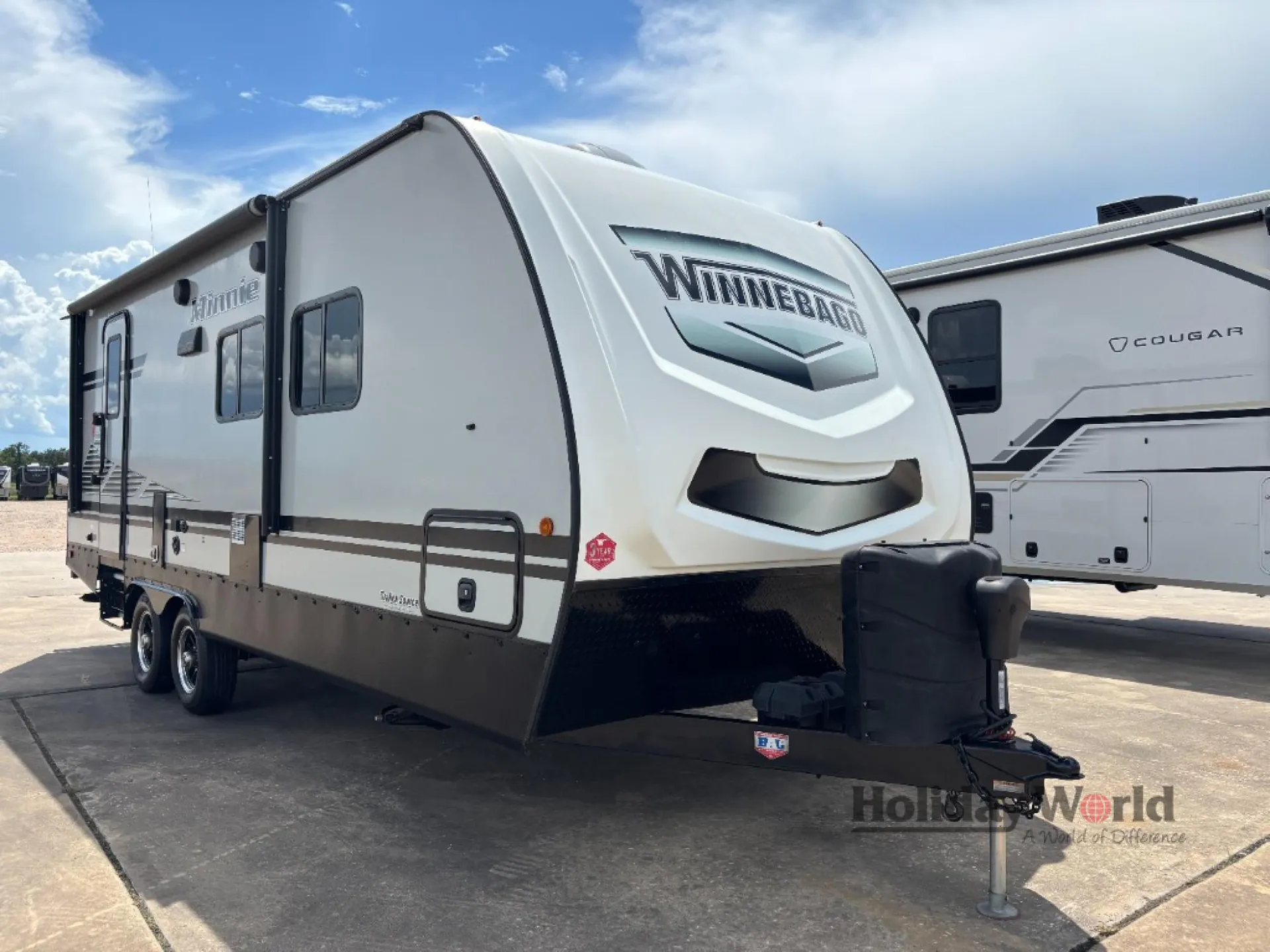 2021 Winnebago Minnie 2202RBS - Photo 2